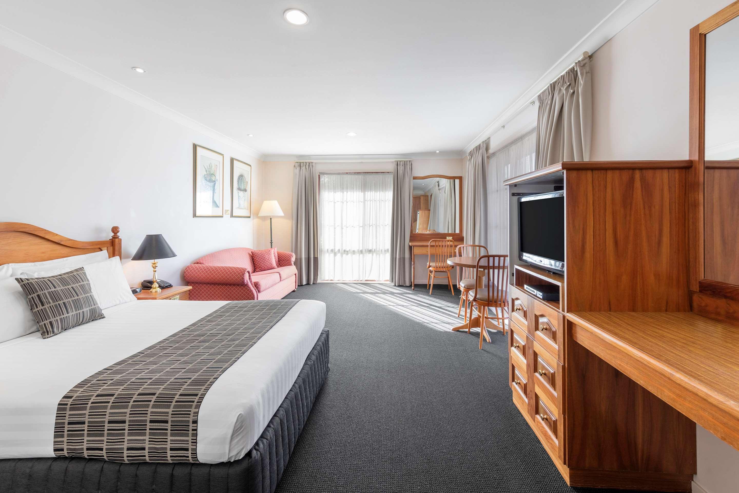 Best Western Ambassador Motor Inn & Apartments Wagga Wagga Exterior foto