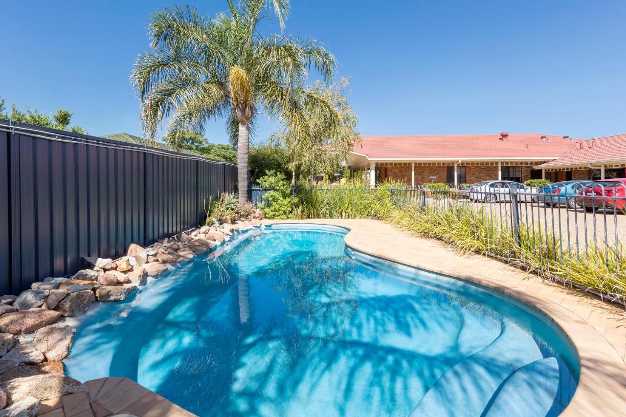 Best Western Ambassador Motor Inn & Apartments Wagga Wagga Exterior foto
